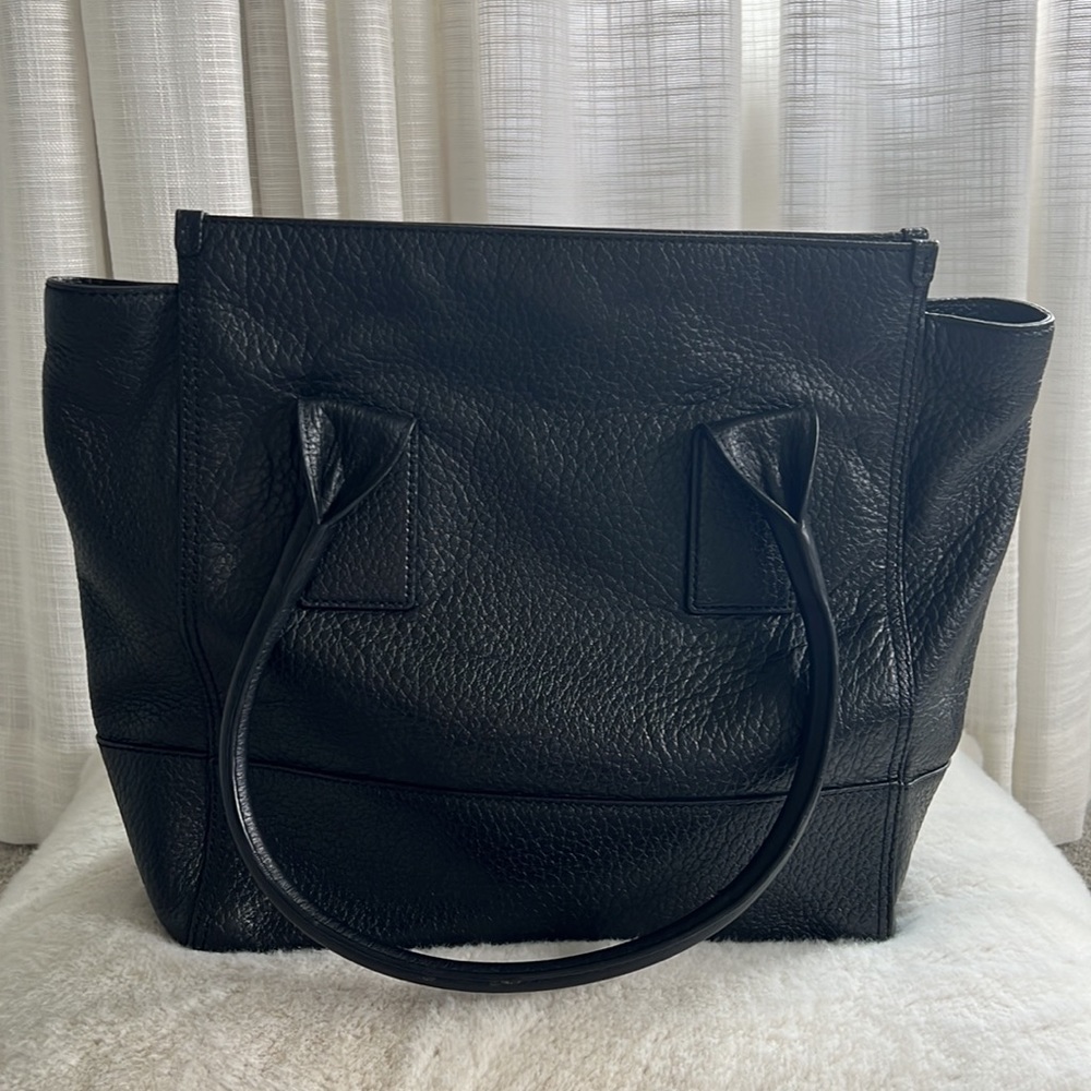 Kate Spade Tote - Picture 2 of 8